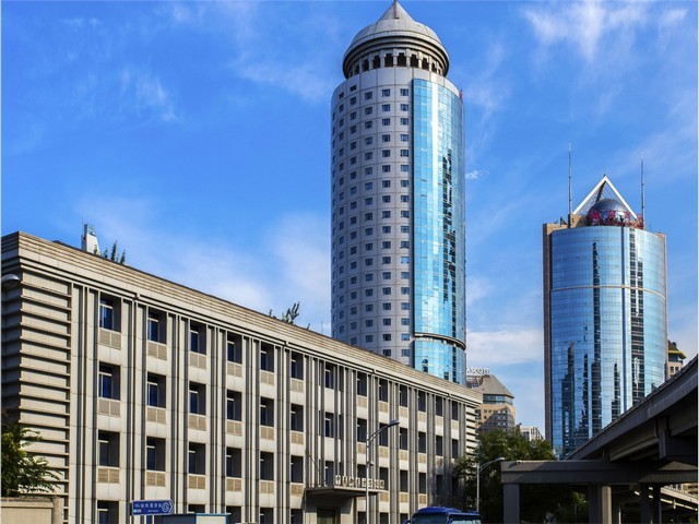 学校膜结构推拉棚电话